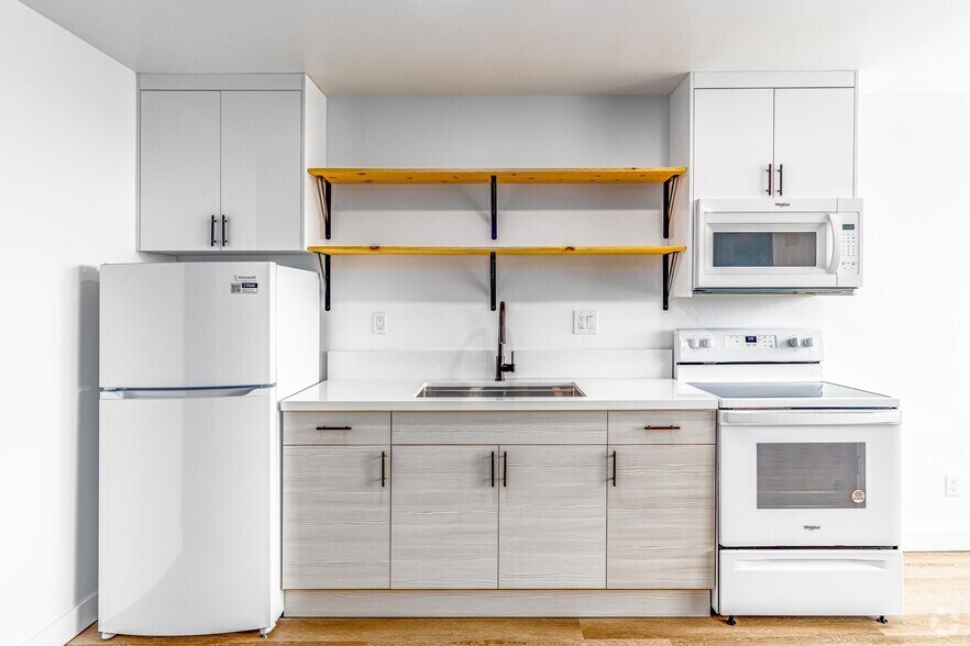 Apartment Kitchen - The Villager!
