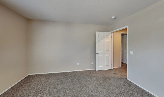 Building Photo - 25276 Dana Ln