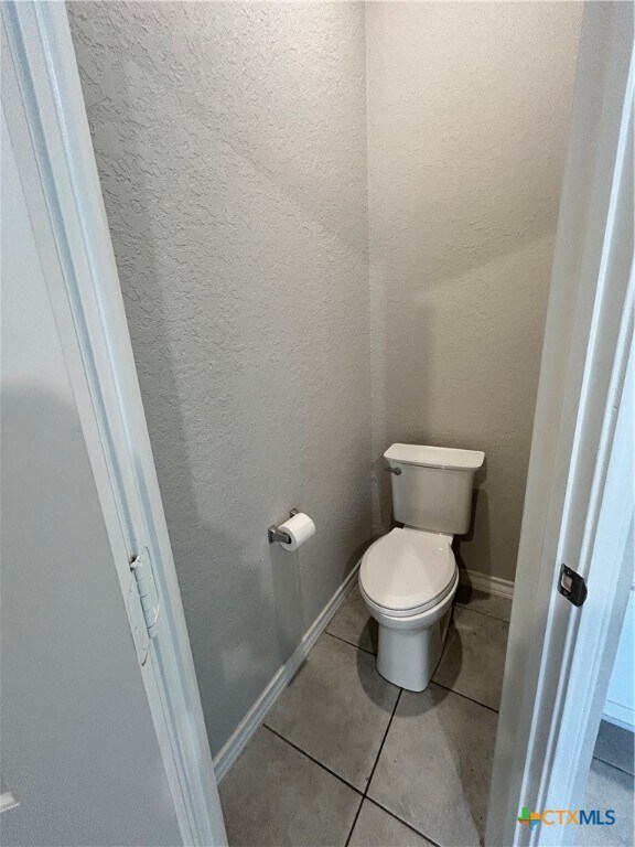 Building Photo - 724 Stonemanor