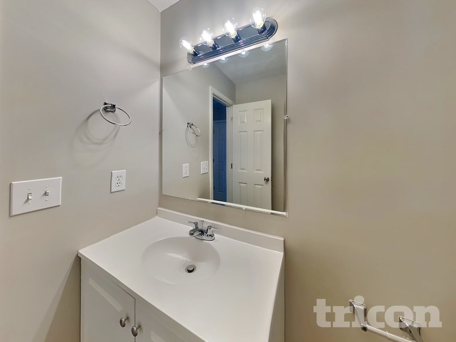 Building Photo - 1567 Kimberly Pl