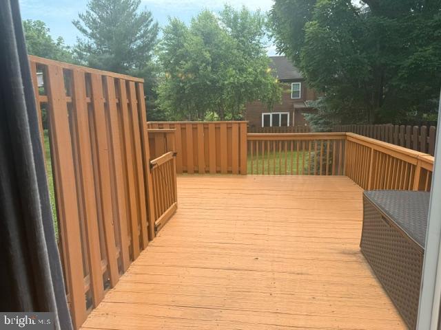 Building Photo - 110 Pin Oak Ct