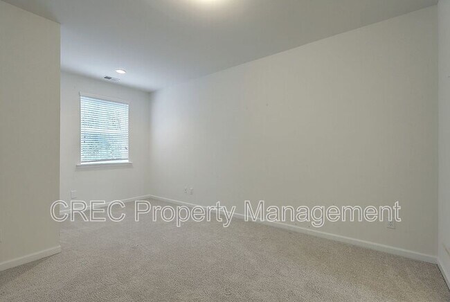 Building Photo - 1259 Dingle Rd