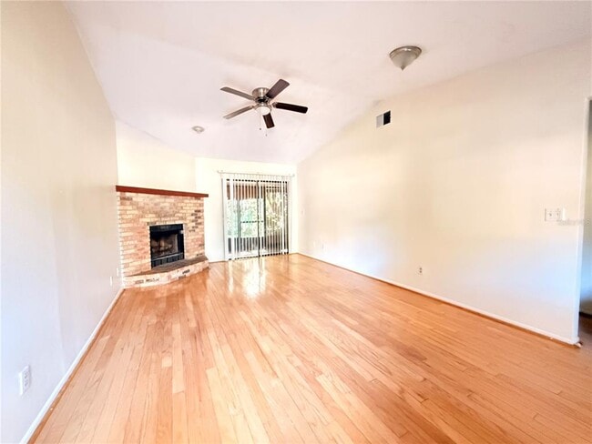 Building Photo - 1708 Foxhall Cir