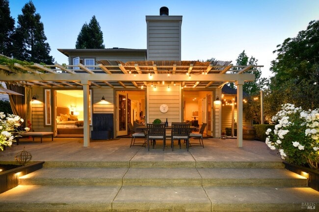 Building Photo - 1571 Voorhees Cir