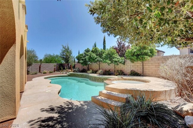 Building Photo - 12125 Vista Linda Ave