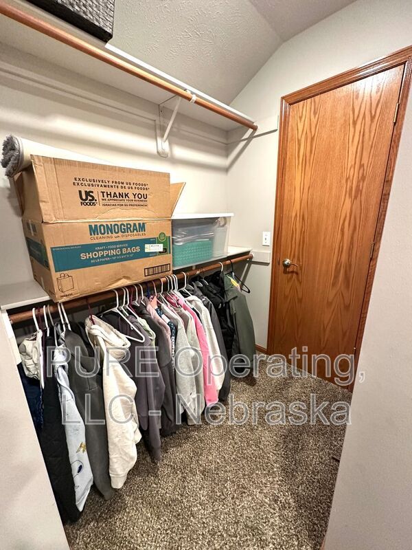 Building Photo - 4909 N 142nd St