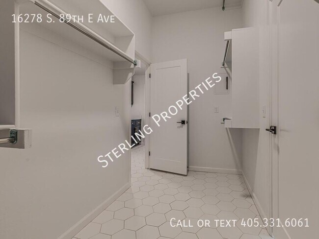 Building Photo - 16278 S 89th E Ave