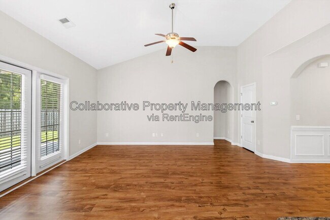 Building Photo - 105 Richmond Walk Dr