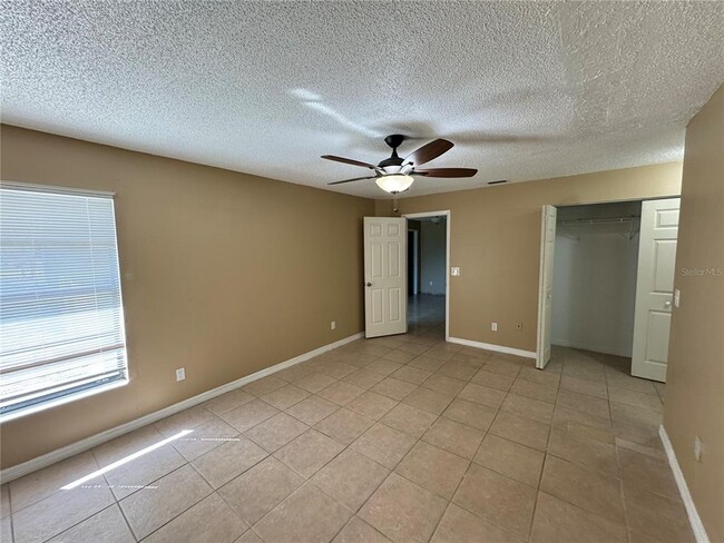Building Photo - 10427 Flowers Ave