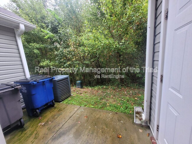 Building Photo - 5328 Farm House Trail