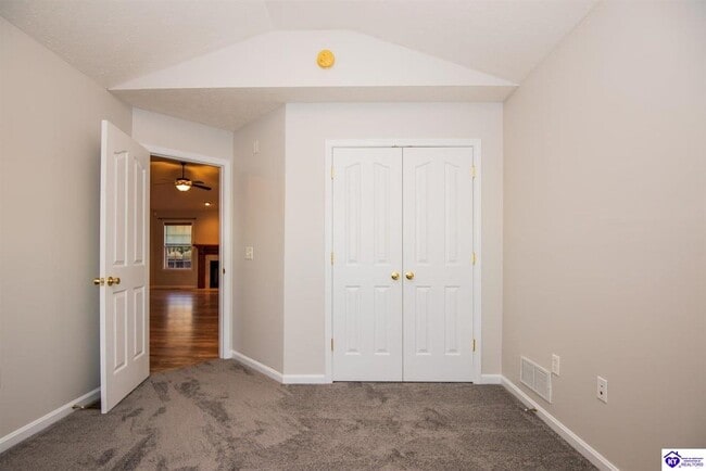 Building Photo - 605 Wind Brook Dr