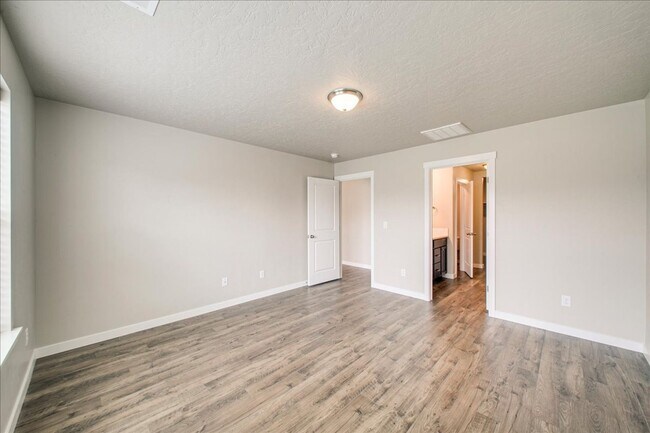 Building Photo - Adorable Nampa Home - Close Access To Ever...