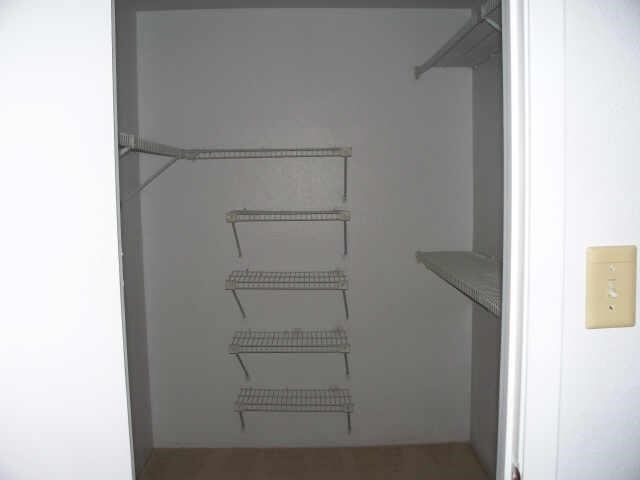 Building Photo - 12905 Woodforest Blvd