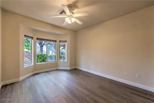 Building Photo - 10634 Sky Meadows Ave
