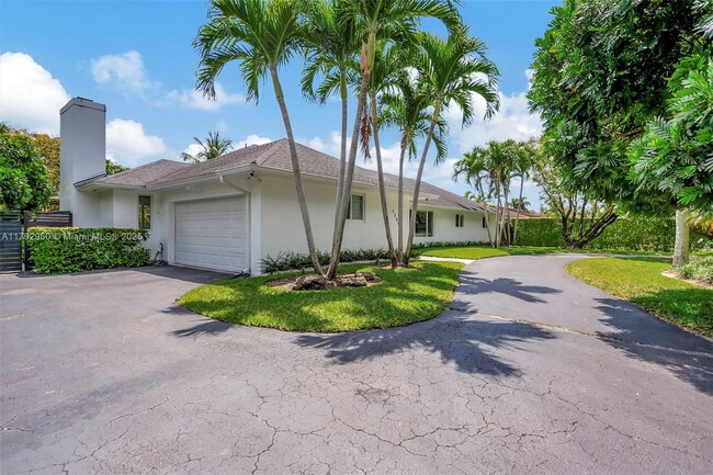Building Photo - 12895 SW 75th Ave