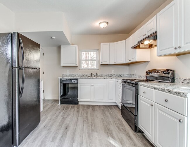 Building Photo - 2 bedroom home in Garfield for Rent!