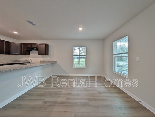 Building Photo - 1163 W 3rd St