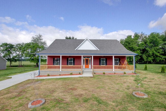 Primary Photo - 135 Riverbend Dr