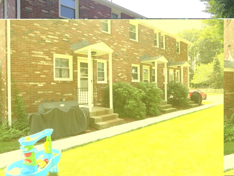 Building Photo - 469 Corey St