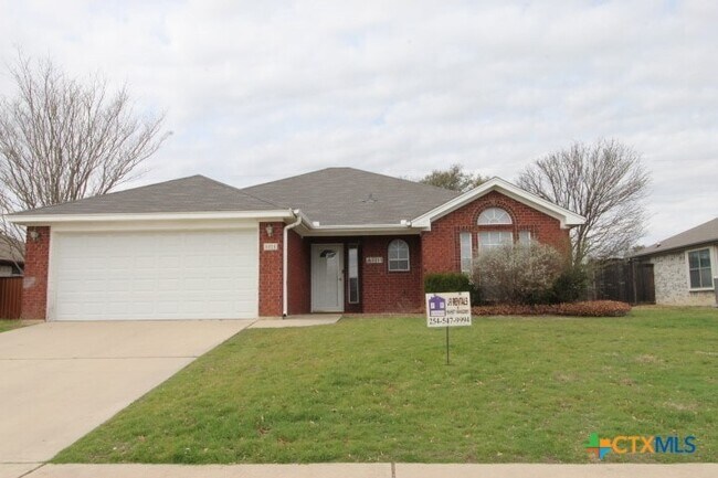 Building Photo - 5211 James Loop