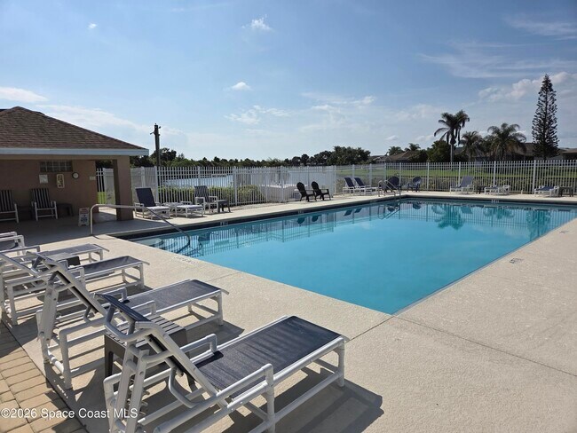 Building Photo - 2317 Deercroft Dr