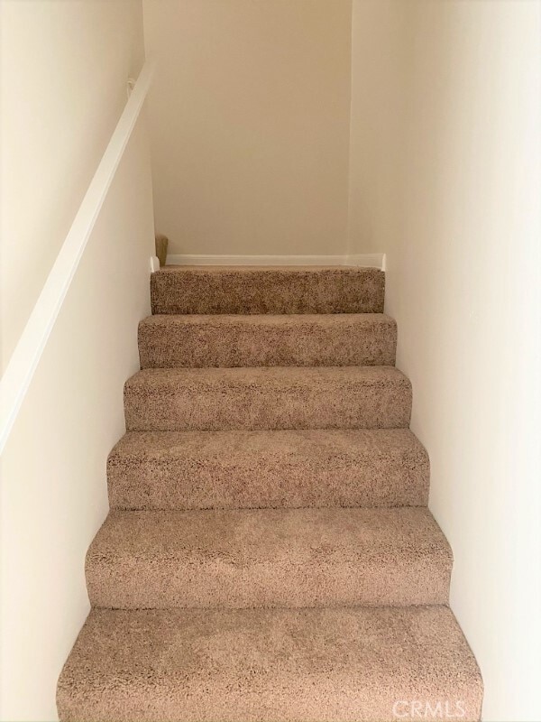 Building Photo - 973 Mission Dr