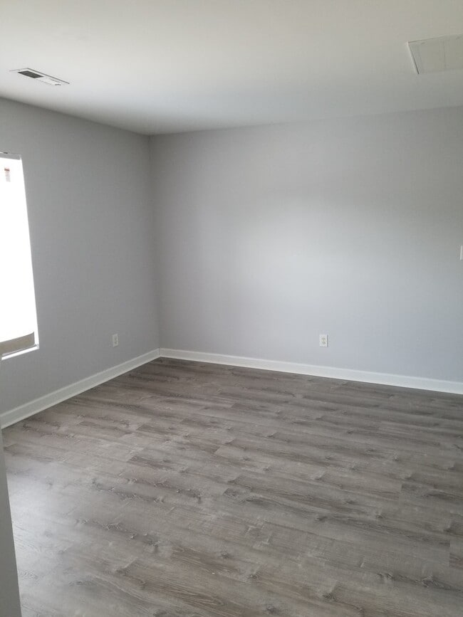 Building Photo - Cute Apartment for rent