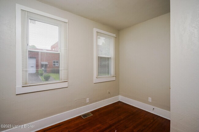 Building Photo - 1700 Bolling Ave