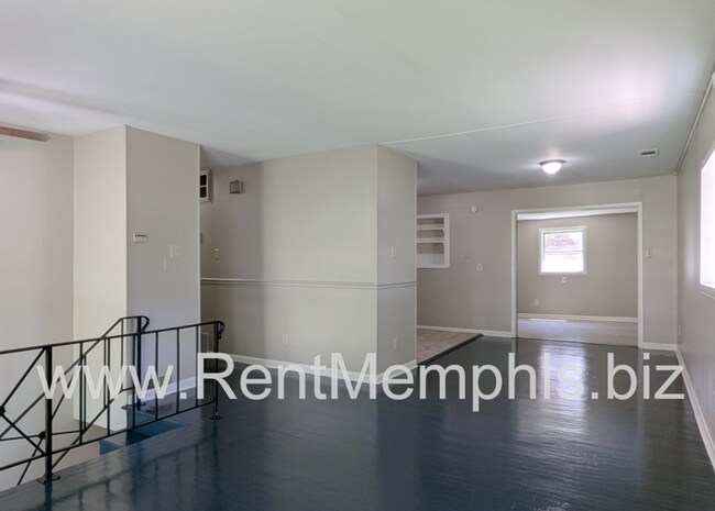 Primary Photo - 3560 Ramill Rd
