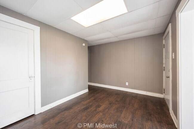 Building Photo - 1346 Burdsal Pkwy