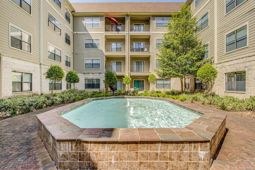 Building Photo - 1980 Post Oak Blvd