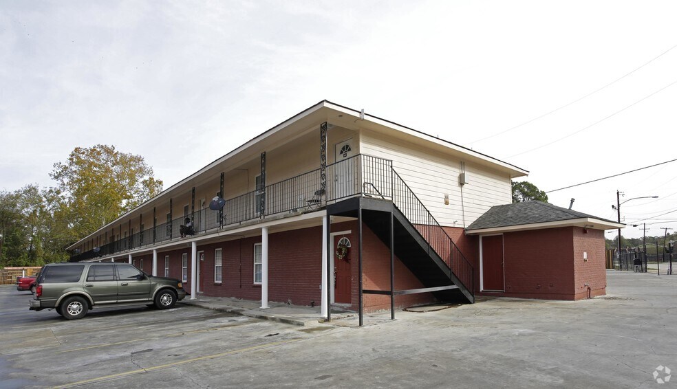 Choctaw Lodge Baton Rouge, LA Apartment Finder