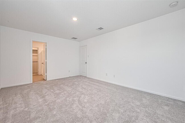 Building Photo - 26751 Prairie Smoke Ln