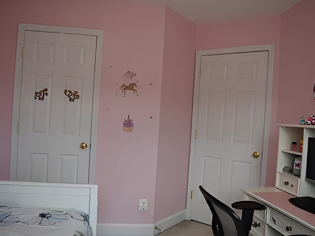 Building Photo - 2460 Terra Cotta Cir