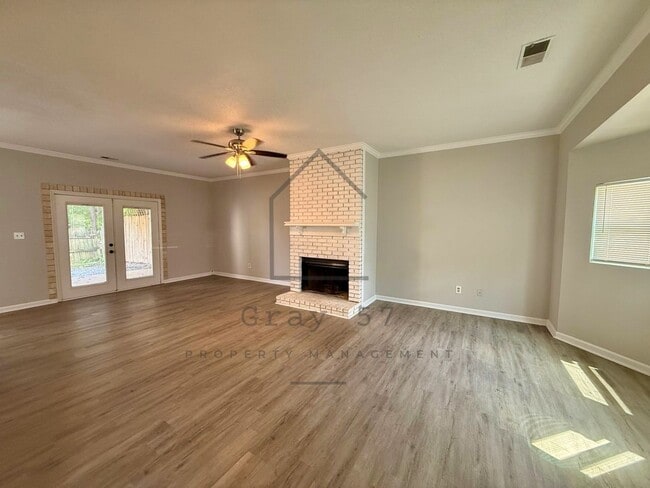 Building Photo - 2 bed, 1.5 bath townhome in Helena