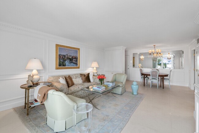 Building Photo - 354 Chilean Ave