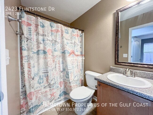 Building Photo - 2423 Flintstone Dr