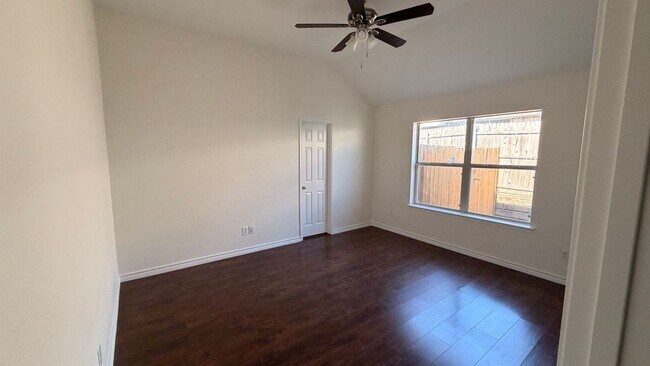 Building Photo - 6708 Basswood Dr