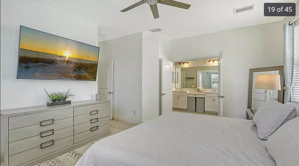 Building Photo - 727 129th St NE