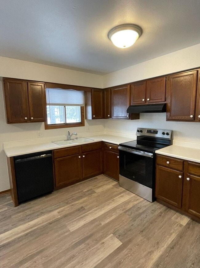 Building Photo - 19-21 Northside