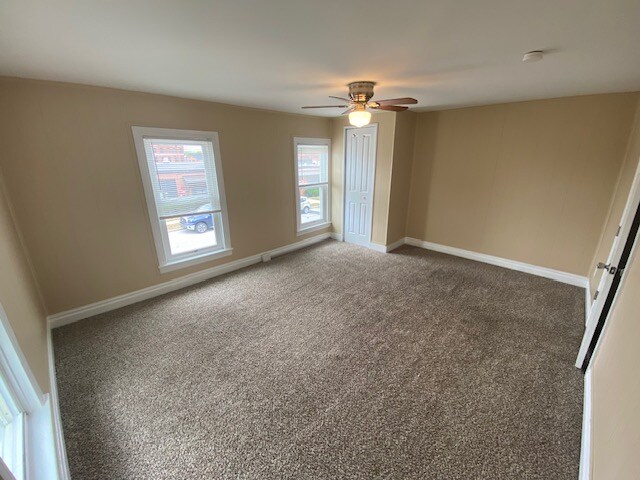 Building Photo - 348 Maple Ave
