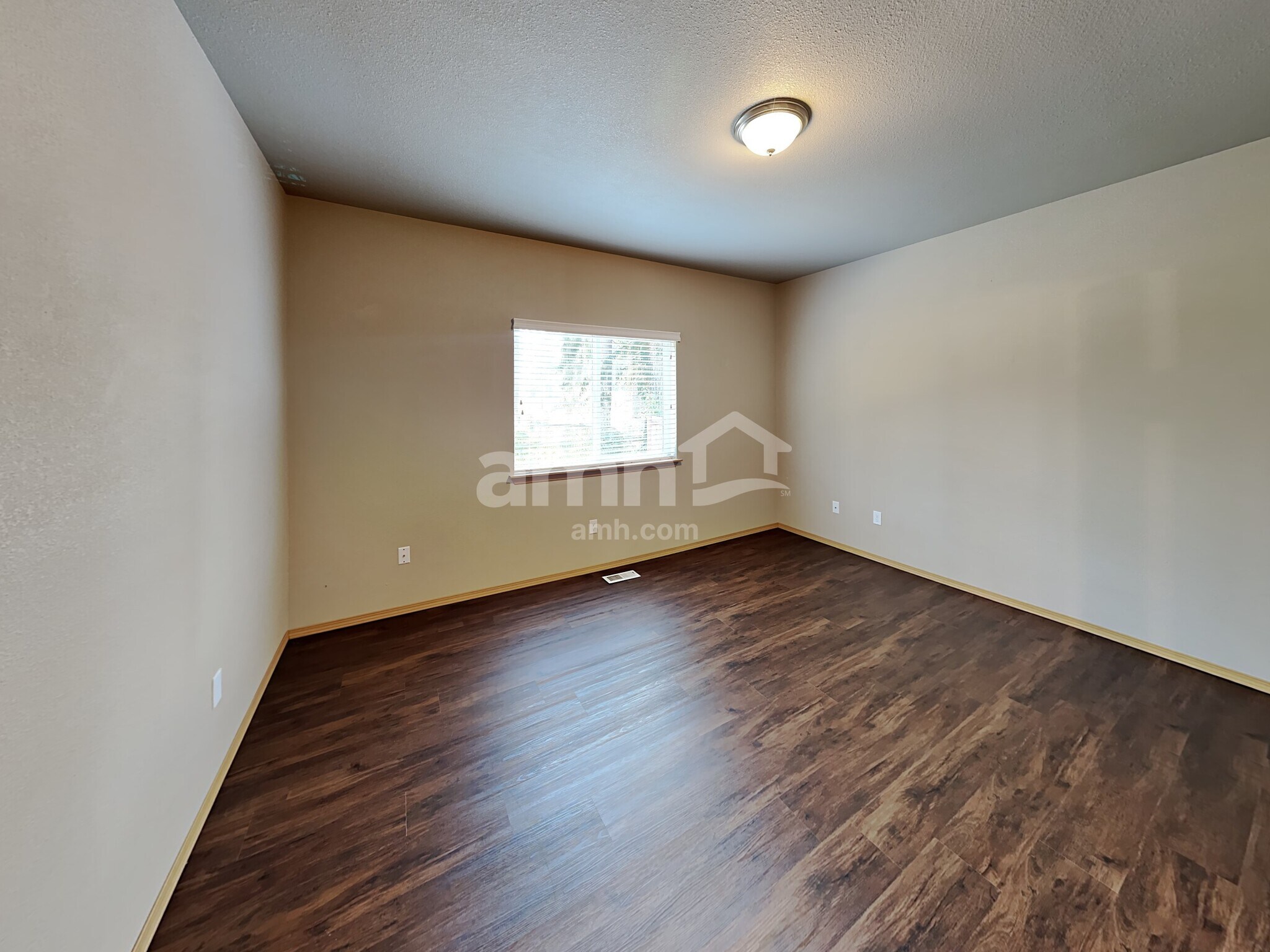 Building Photo - 4826 204th St Ct E