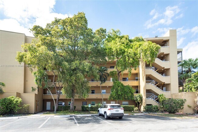 Building Photo - 4111 Stirling Rd