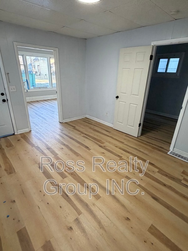 Building Photo - 1328 Moore St