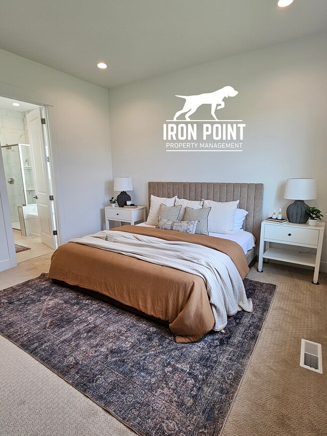 Building Photo - Brand New 4bed/3 bath home w/office, 2 car extended bay garage & all appliances included.