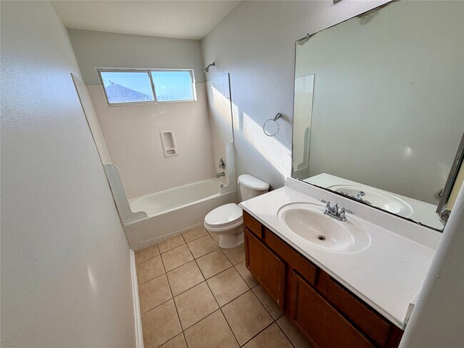 Building Photo - 9011 Aspen Trace Ln