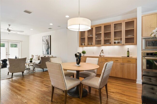 Building Photo - 4 Exposition Blvd