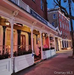 Building Photo - 37 Noyack Harbor Rd