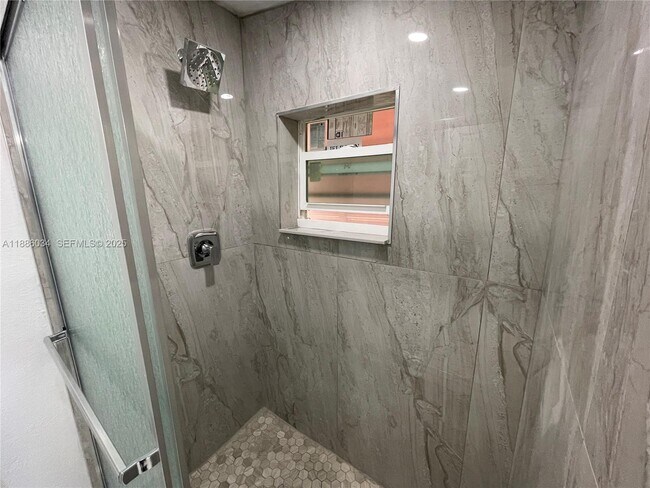 Building Photo - 1221 NE 210th Terrace