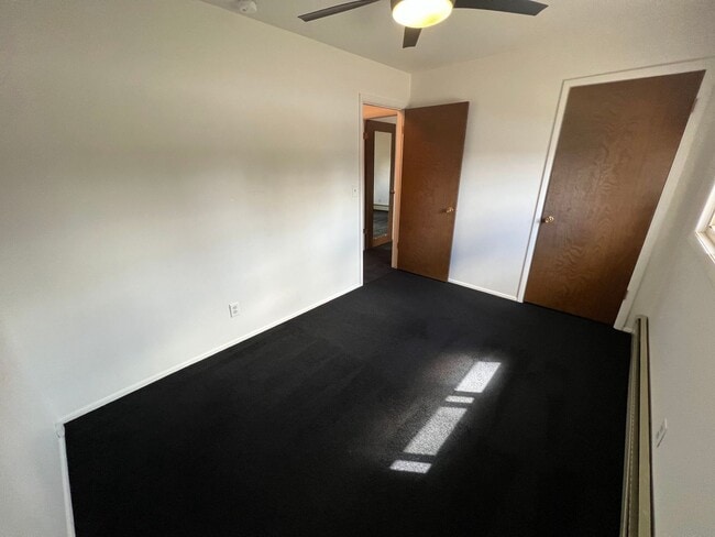 Building Photo - 1300 Riverview Rd